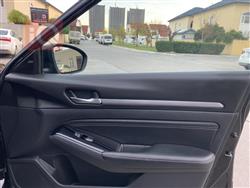 نيسان ألتيما